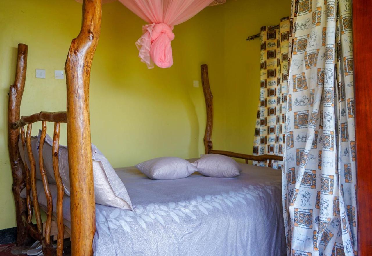 Fort Portal Lake Nyamirima Cottages מראה חיצוני תמונה