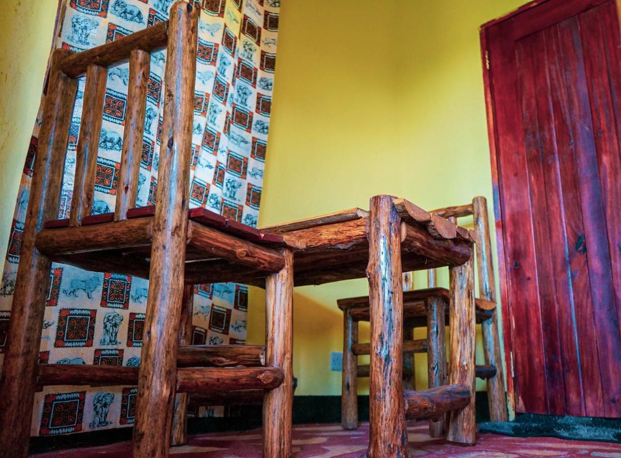 Fort Portal Lake Nyamirima Cottages מראה חיצוני תמונה